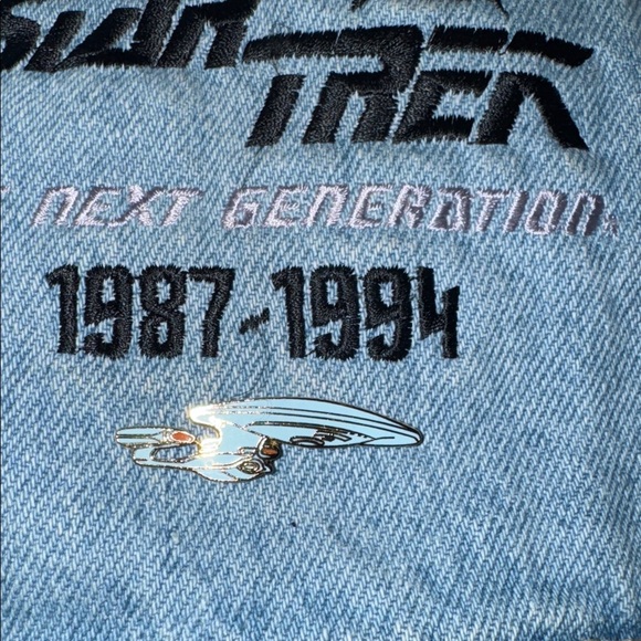 Rare Vintage 1984-1995 Authentic Star Trek "USS Voyager" Crew Denim Vest -Size L - Picture 4 of 10